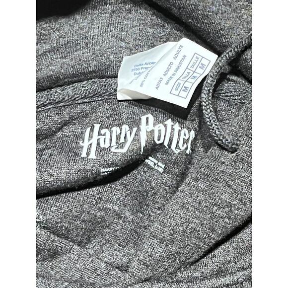 Harry Potter Grey Hufflepuff Pullover Hoodie. Sz. Medium.Drawstring.Fleece lined - Picture 6 of 7